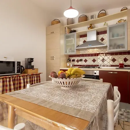 Holiday home Domo Angheleda *
